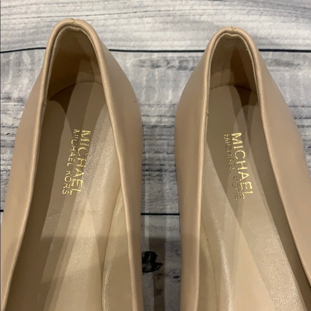 Michael Michael Kors Valencia Ballet Shoes… - Picture 7 of 7